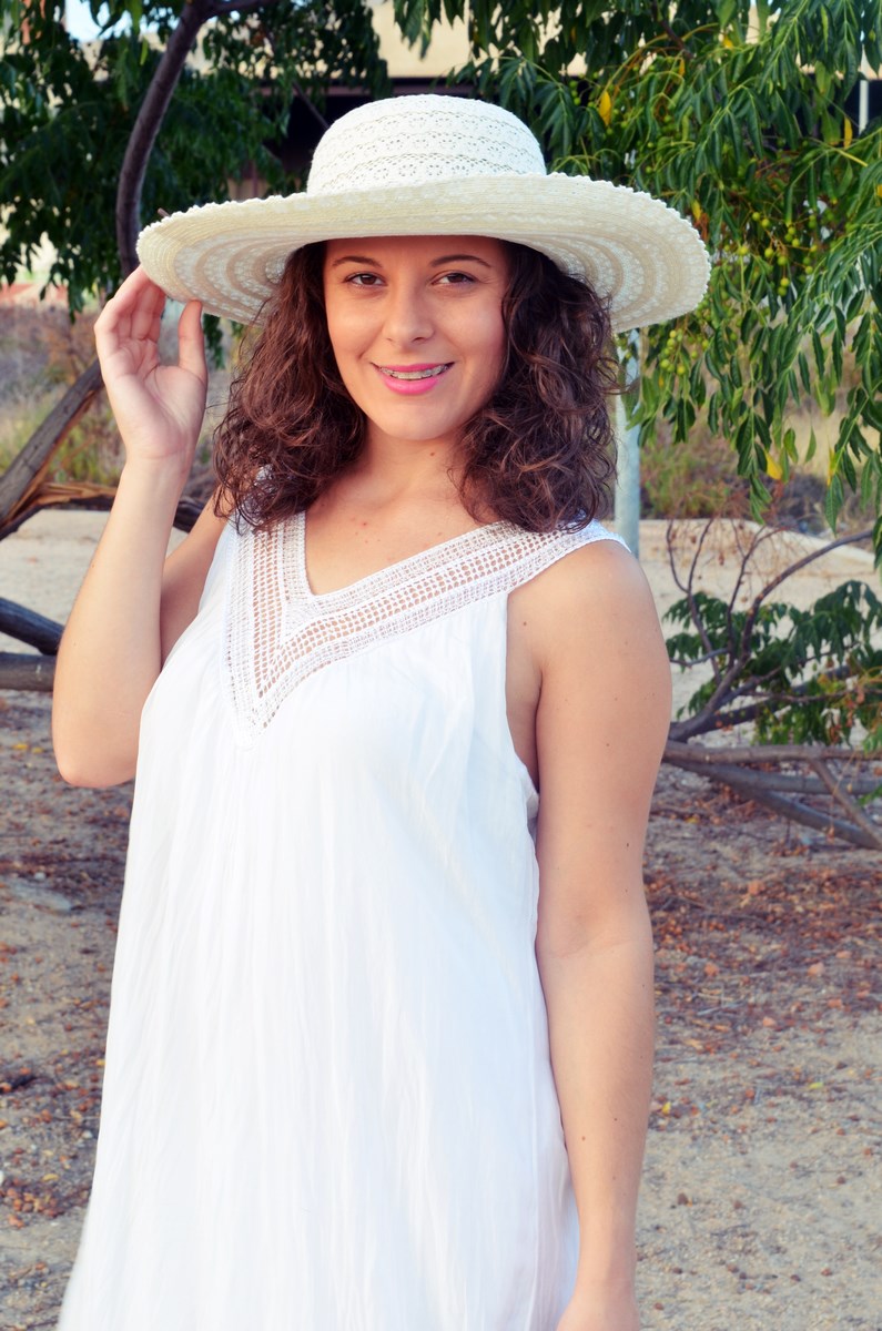 Vestido largo blanco de seda_streetstyle_bloggerscastellon_fashionblogger_mivestidoazul (11)