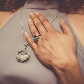 mementing_bellezayjoyasenestemarketplace_mivestidoazul.com_blogdemodaenespañol